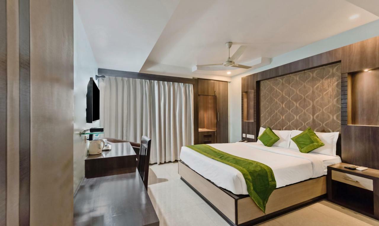 Hotel Oyo 3811 Geetanjali Regency Kalkuta Zewnętrze zdjęcie