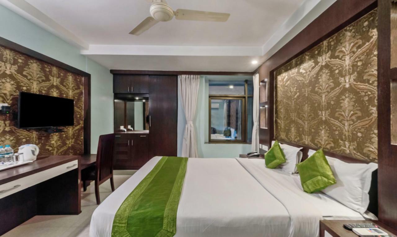 Hotel Oyo 3811 Geetanjali Regency Kalkuta Zewnętrze zdjęcie