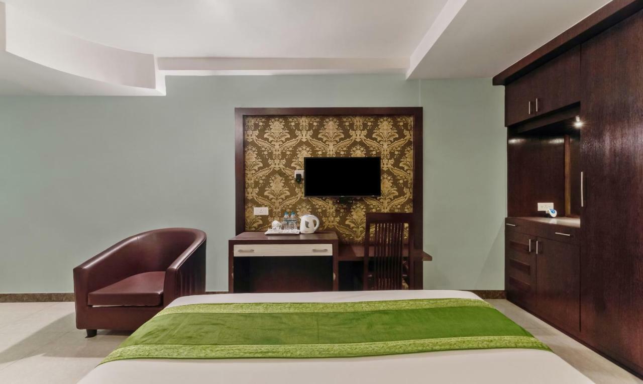 Hotel Oyo 3811 Geetanjali Regency Kalkuta Zewnętrze zdjęcie